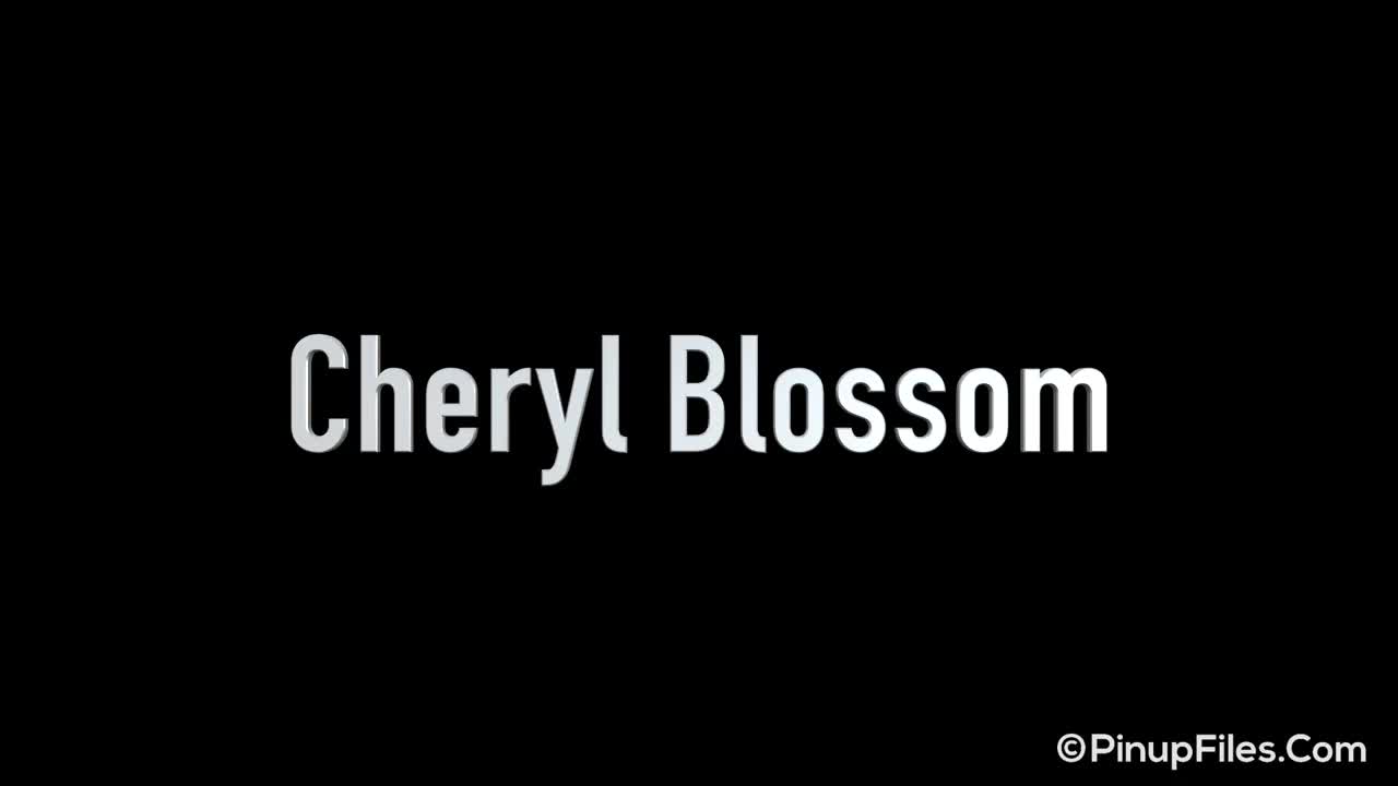 PinupFiles Cheryl Blossom Zipup Bra Lap Dance - Porn video | ePornXXX