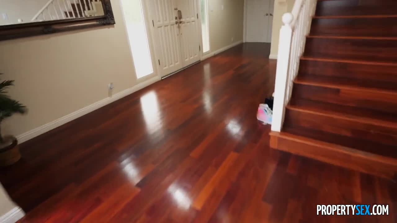 PropertySex Scarlit Scandal Id Be A Great Roommate - Porn video | ePornXXX