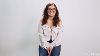 HowWomenOrgasm Leana Lovings