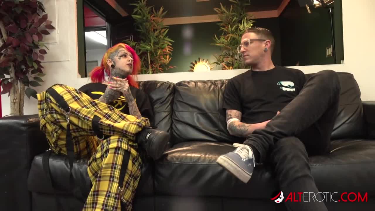 AltErotic Face Tat Mami Part The Plan - Porn video | ePornXXX