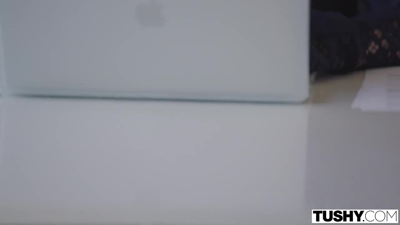 Tushy Spencer Bradley - Porn video | ePornXXX