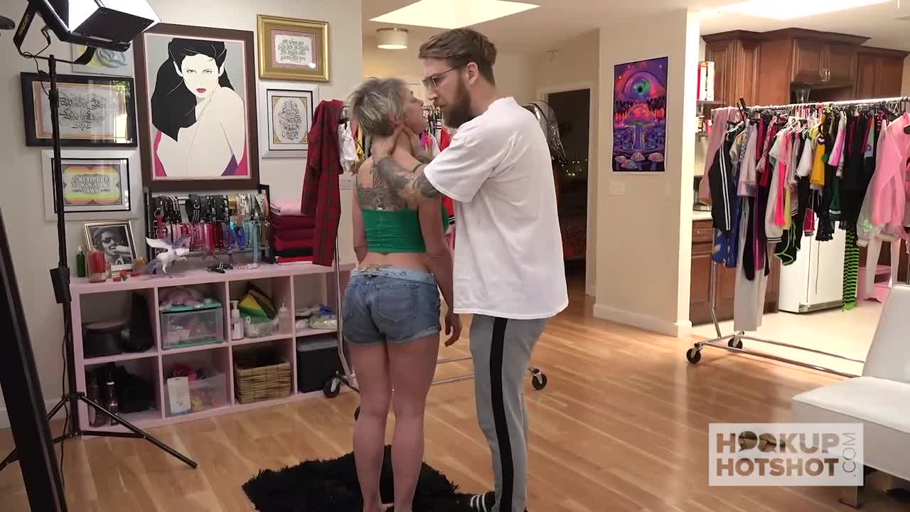HookupHotshot E Dee Williams BTS GAPFiLL - Porn video | ePornXXX