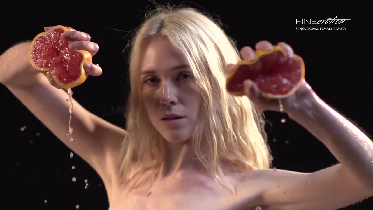 FineErotica Mary A Colorful - Porn video | ePornXXX