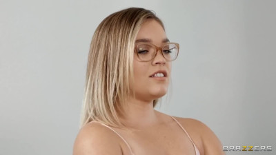 BigButtsLikeItBig Phoenix Marie Cum And Fuck On Our Door