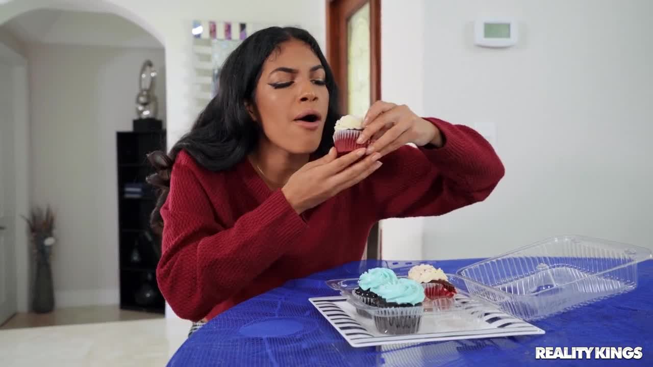 RKPrime Maya Farrell Loyal Licker - Porn video | ePornXXX