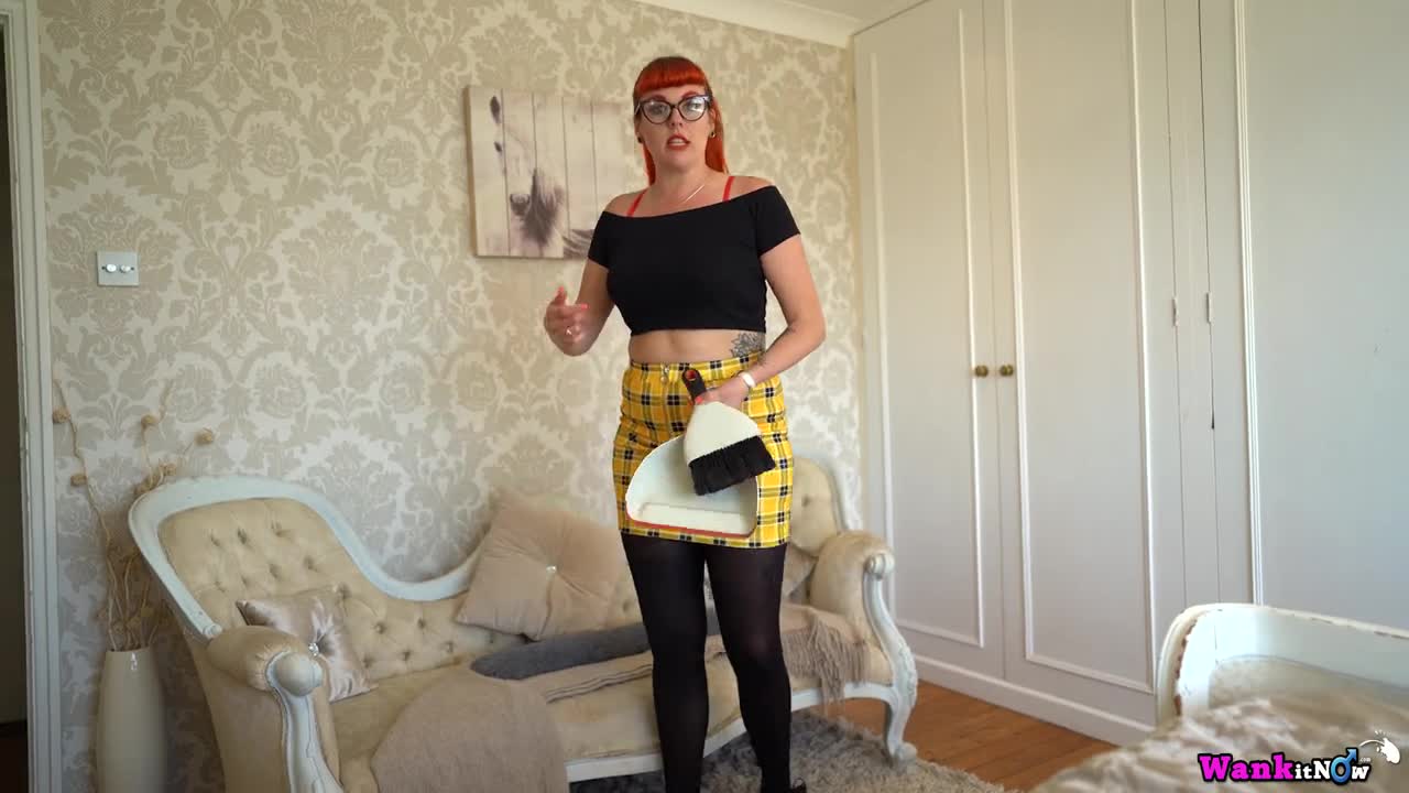 WankItNow Auburn Fox Dirty Cleaner - Porn video | ePornXXX