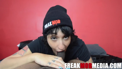 FreakMobMedia Gia Lovely Sexy Stoner Gets Fucked In The Ass
