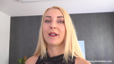 HeavyOnHotties Amaris Blondie