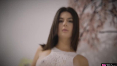 TeenFidelity E Valkiria Lapiedra