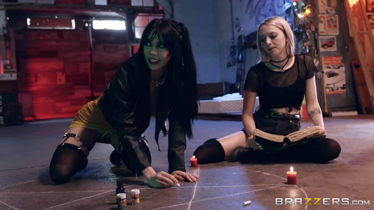 TeensLikeItBig Leda Bear Pussycraft - Porn video | ePornXXX