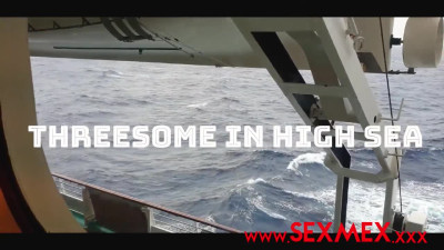 SexMex Kourtney Love Threesome In High Sea