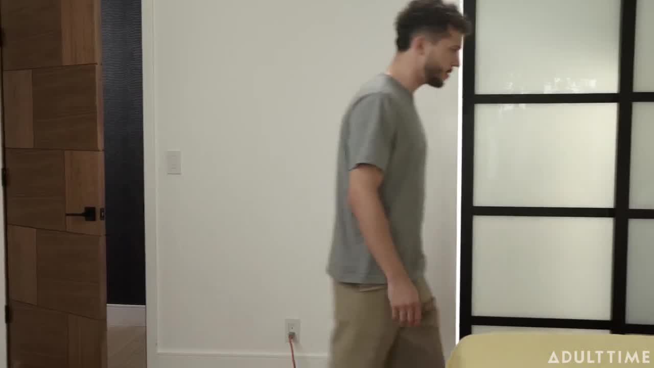 CaughtFapping Braylin Bailey Quit Spying You Perv - Porn video | ePornXXX