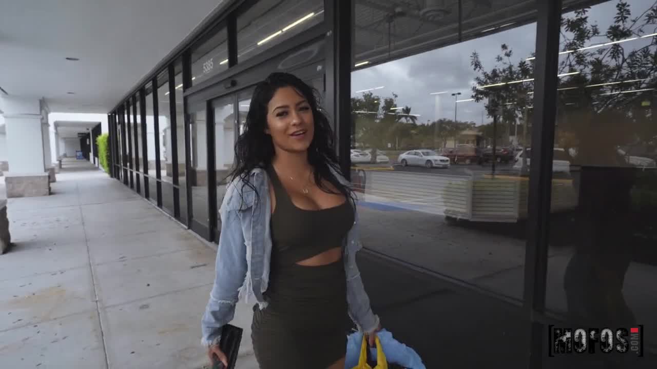 PublicPickUps Serena Santos Hey Sugar Baby - Porn video | ePornXXX