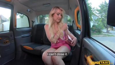 FakeTaxi Ann Joy