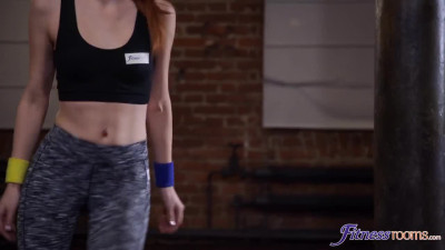 FitnessRooms Alecia Fox And Charlie Red