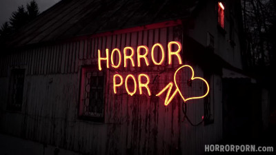 HorrorPorn E Freak House Siamese Twins WEIRD