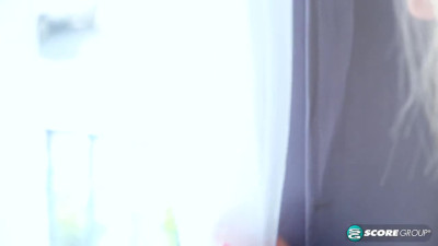 PornMegaLoad Lexi Rainz Surf Bums Sweet Bum