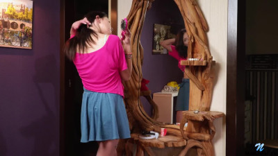 Nubiles Odell Magic Mirror