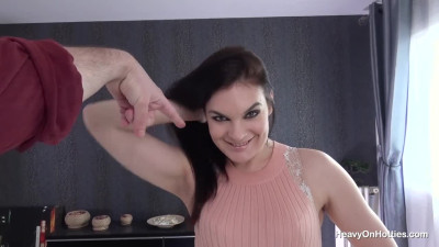 HeavyOnHotties Hannah Vivienne Tall Girl