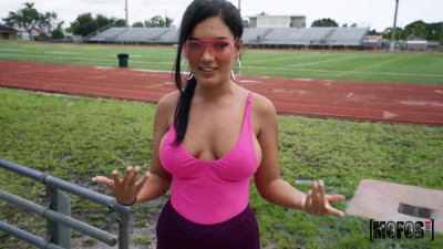 IKnowThatGirl Alina Belle Banging Workout