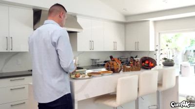 CumK Jade Kush Cum Filled Thanksgiving