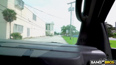 BangBus Nala Nova