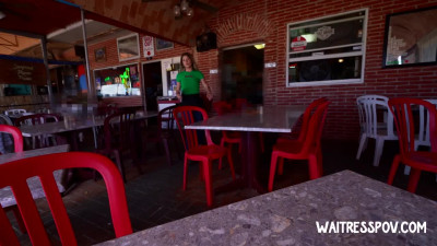 WaitressPOV E Vienna Rose