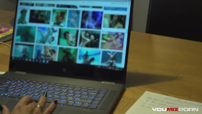 YouMixPorn Sexy Susi Deep Throat In Shallow Waters GERMAN