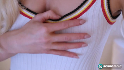 PornMegaLoad Addie Andrews Magical Pussy