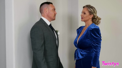 WhenGirlsPlay Julia Ann And Anny Aurora His Mother Her Wedding