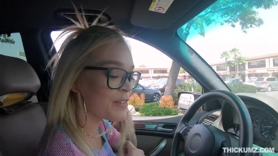 Thickumz Katie Kush Thickie On The Prowl