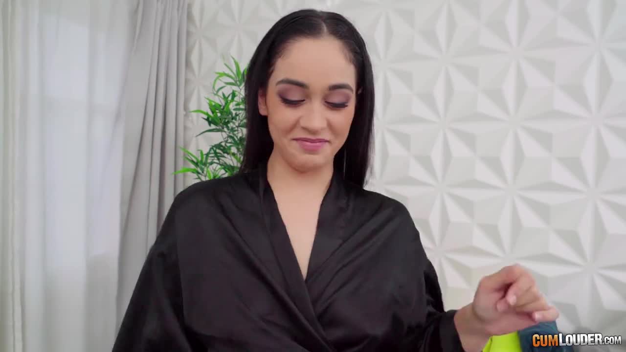 BitchConfessions Ginebra Bellucci - Porn video | ePornXXX