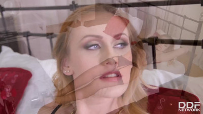 HotLegsAndFeet Linda Leclaire Handcuffed Hungarians Hot Footjob