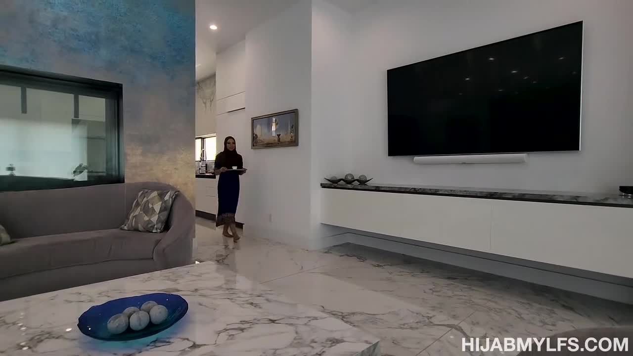 HijabMylfs Sasha Pearl Taking Care Of Her - Porn video | ePornXXX