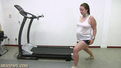 HuCows Vina On The Treadmill WEIRD