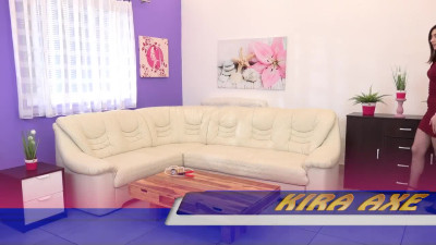 WetAndPuffy Kira Axe Teen Toying