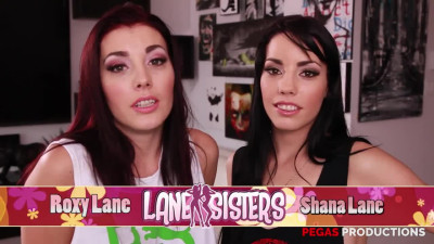 PegasProductions Shana Lane And Roxy Lane Family Pizza Extra Sausage FRENCH