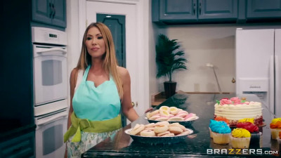 MommyGotBoobs Kianna Dior Bake Sale Bang