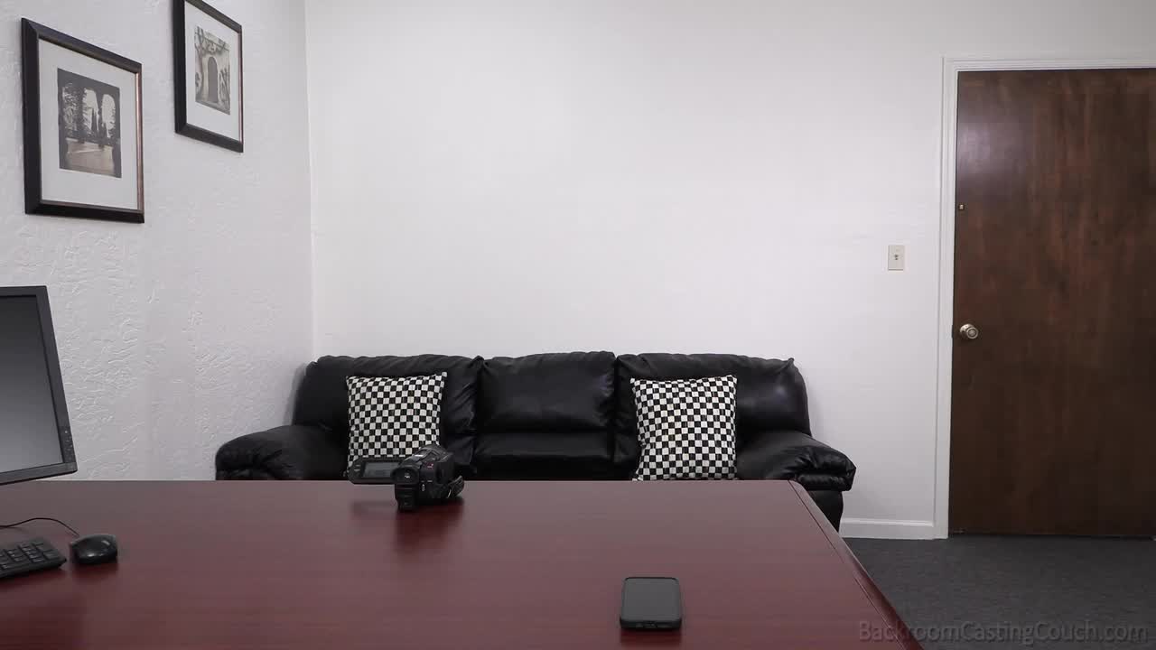 BackroomCastingCouch Stella From Catwalks To Cumshots - Porn video | ePornXXX