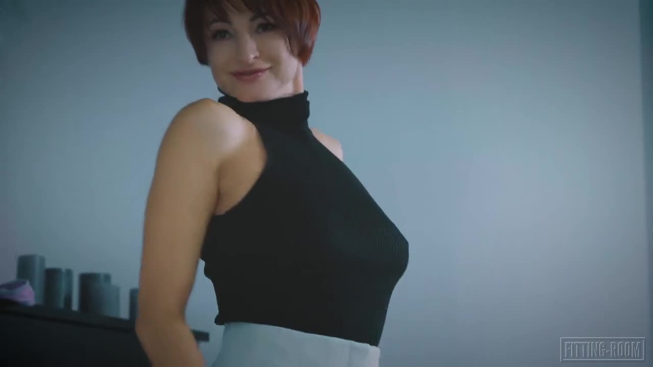 FittingRoom Ola Ramona She Was Teen In The s - Porn video | ePornXXX