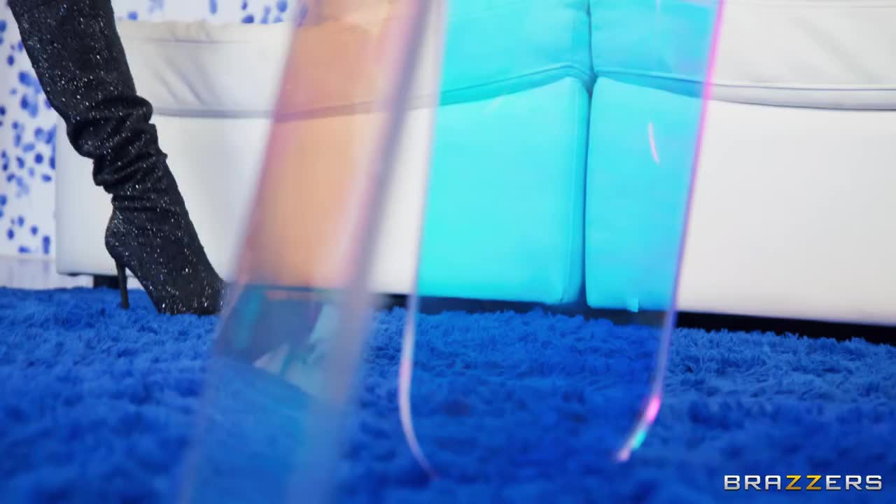 BigWetButts Brianna Bourbon Butt Fucking Brianna - Porn video | ePornXXX