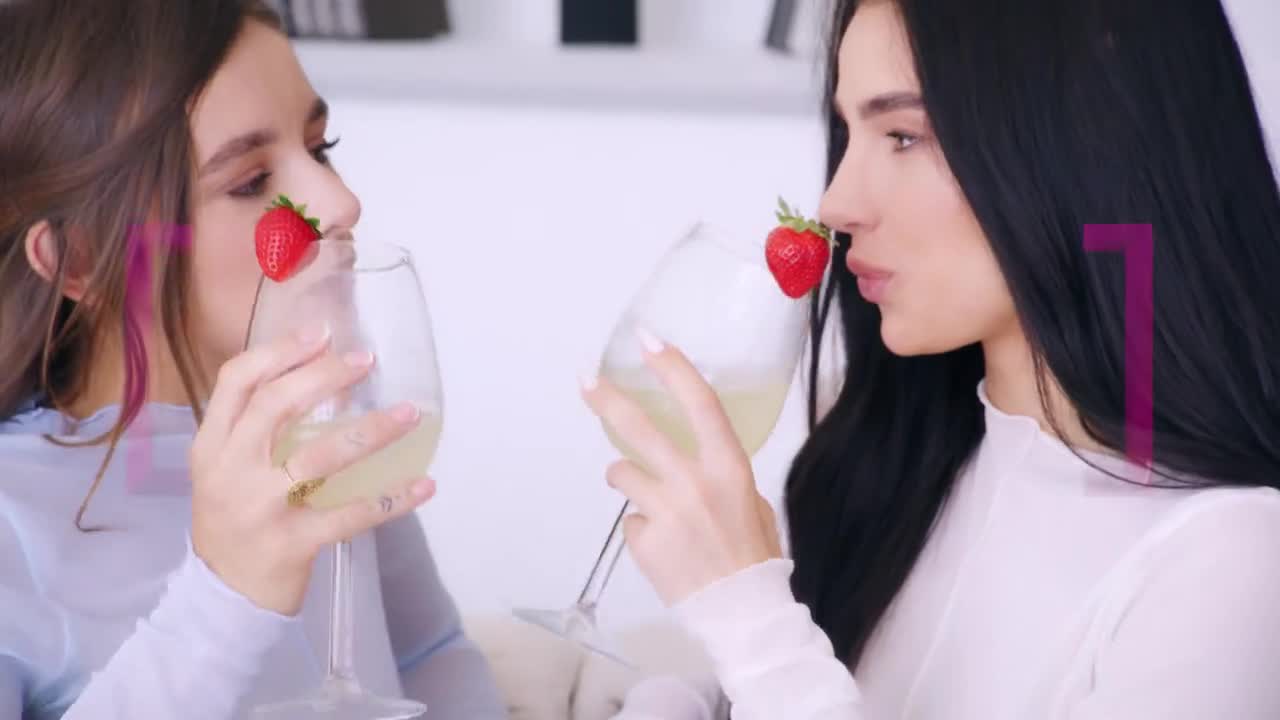 UltraFilms Ariana Cortez And Kama Oxi Instant Desire - Porn video | ePornXXX