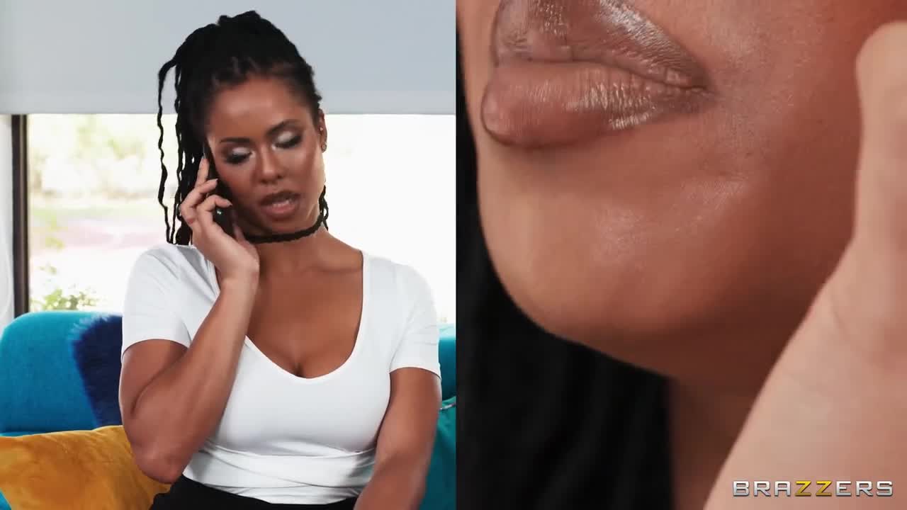 BrazzersExxtra Kira Noir My Horny Twin Sister - Porn video | ePornXXX