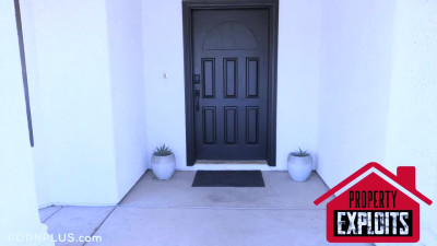 PornPlus Selina Imai Creeping On The Realtor