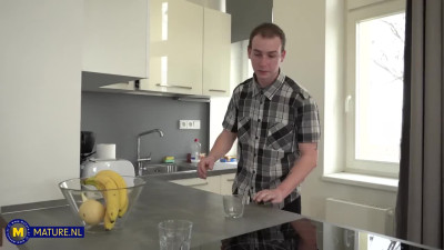 MatureNL Ola Ramona Fucking My Hot Stepmom In The Kitchen