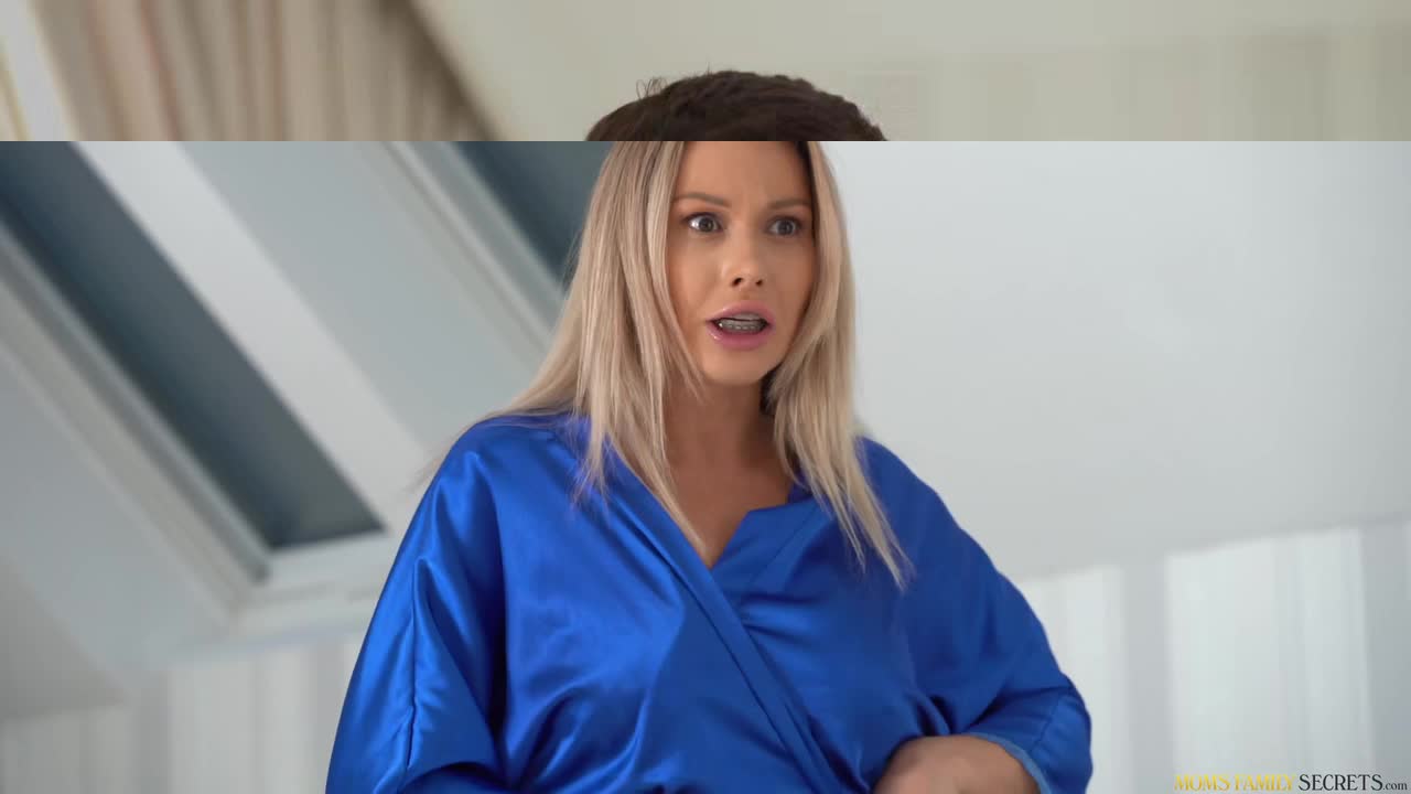 MomsFamilySecrets Karina King Stepmom Gets Caught - Porn video | ePornXXX