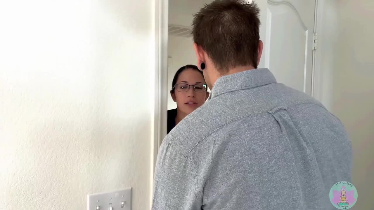 Customs Alex Coal Detective Alex Coal Screws Her Suspect - Porn video | ePornXXX