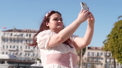 JacquieEtMichelTV Amandine Years Old From Lyon PP