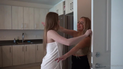 OnlyFans Kylie Taylor And ChloeWildd Fucking Her StepBro PP