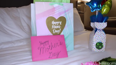TouchMyWife Andi Avalon Mothers Day Special Massage PP